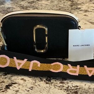 Marc Jacobs leather crossbody bag